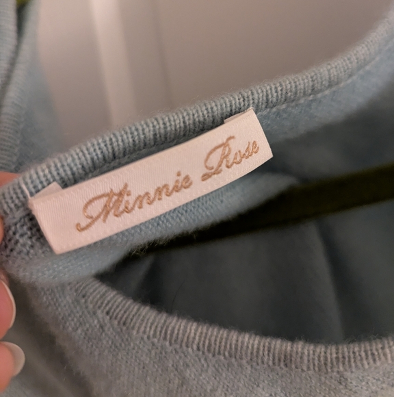 Cashmere Fringe Ruana from Minnie Rose NEW - Picture 2 of 4